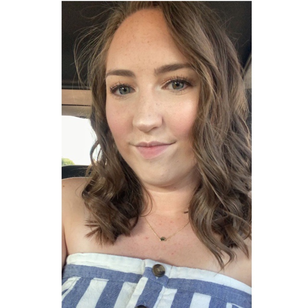 Meet your Posher, Kaylie